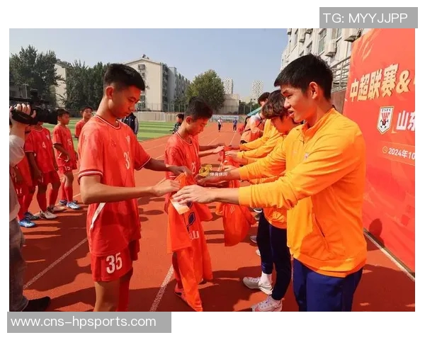 全面提升青少年足球技能的教学内容与方法探讨